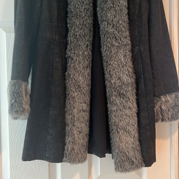 INC Jacket - denim with faux fur trim - Picture 2 of 4